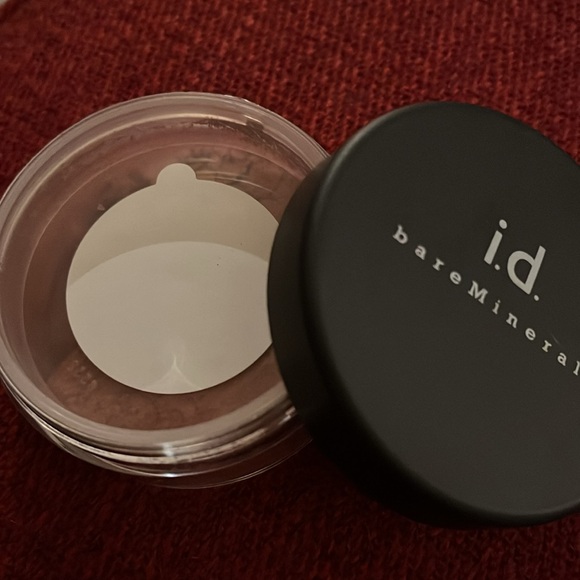 Bare minerals glee all over face color NEW large size - Picture 3 of 3